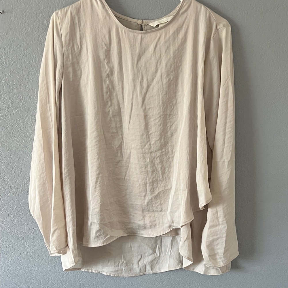 H&M Mama Breastfeeding shirt